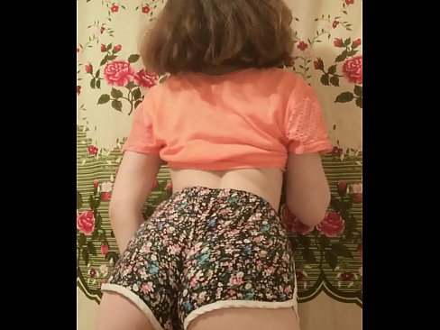 ❤️ 섹시한 젊은 아기 스트립 떨어져서 그녀의 반바지 에 카메라 젠장 비디오 우리 ko.com-milf-300.ru ❤