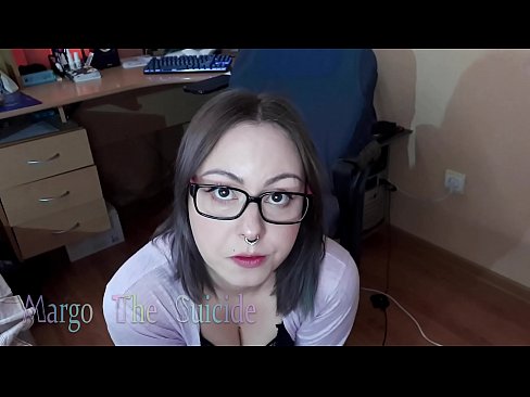 ❤️ 안경을 쓴 섹시한 여자가 카메라에 딜도를 빤다. 젠장 비디오 우리 ko.com-milf-300.ru ❤